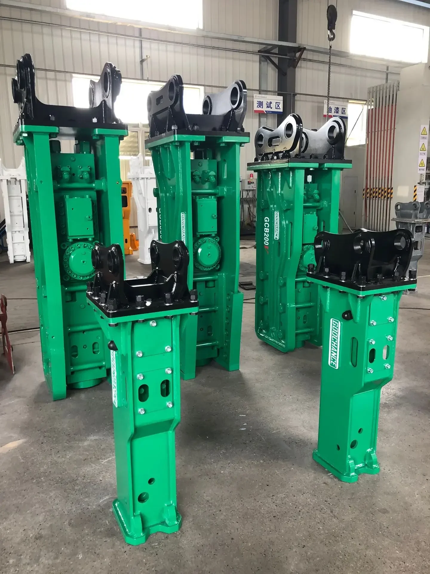 GCB40S SB10 Box Type Hydraulic - Heavy Equipment Breaker 리뷰 및 가격